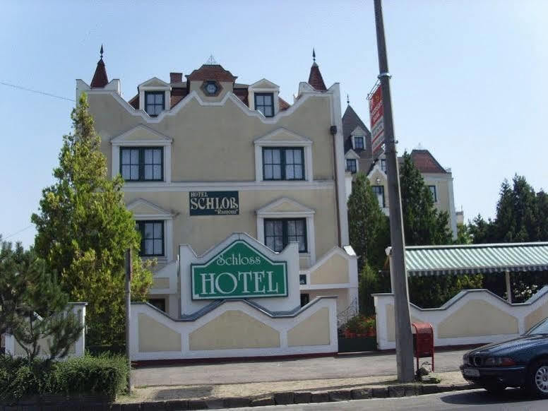Ramona Schloss Siófok Exteriör bild